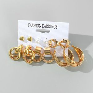 Gold color fancy Earrings
